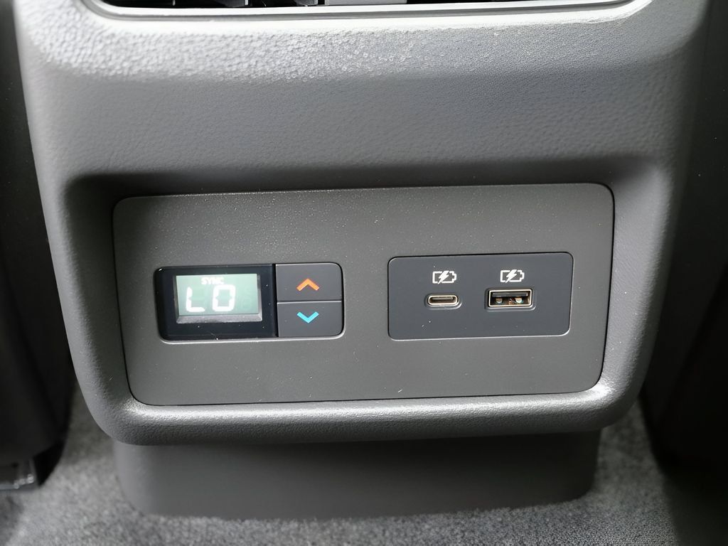Used 2023 Nissan Rogue SL w/ SL Premium Package AWD/4WD image 15