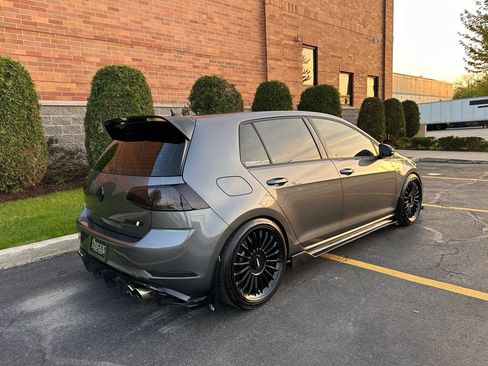 Used 2019 Volkswagen Golf R 4-Door image 49