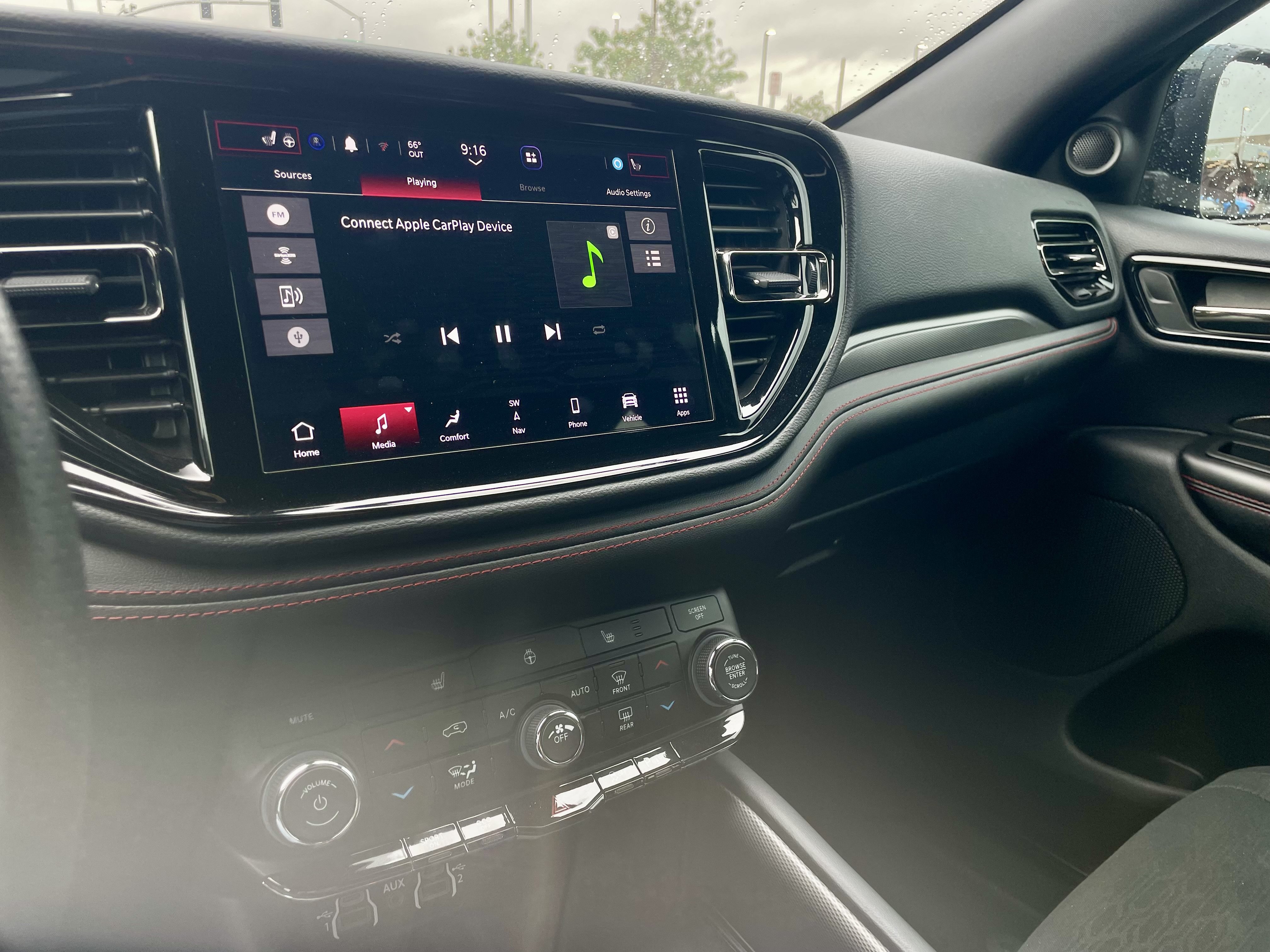 Used 2023 Dodge Durango R/T w/ Blacktop Package AWD/4WD image 18