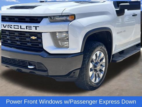 Used 2022 Chevrolet Silverado 2500 Custom w/ Custom Value Package AWD/4WD image 9