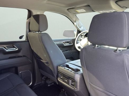 Used 2023 Chevrolet Silverado 1500 LT Trail Boss w/ Protection Package image 28