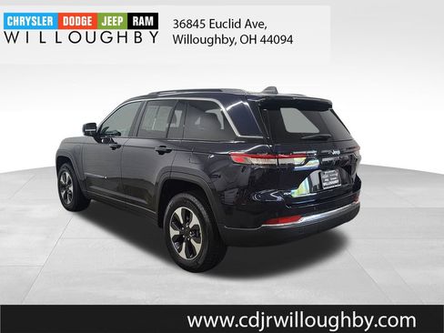Used 2024 Jeep Grand Cherokee Limited 4xe AWD/4WD image 6