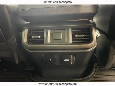Used 2024 Ford F150 Lariat AWD/4WD image 18