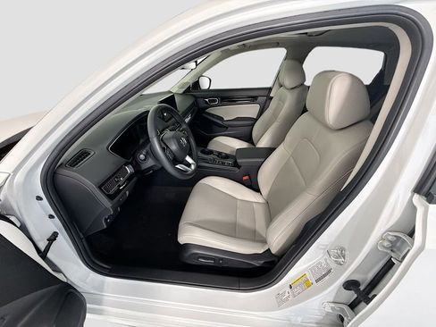 Used 2024 Honda Civic Touring image 19