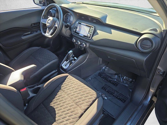 Used 2021 Nissan Kicks S FWD image 20