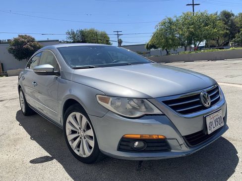 Used 2009 Volkswagen CC Sport FWD image 8
