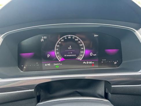 Certified 2023 Volkswagen Tiguan SE R-Line FWD image 11
