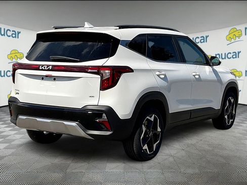 New 2026 Kia Seltos EX image 7
