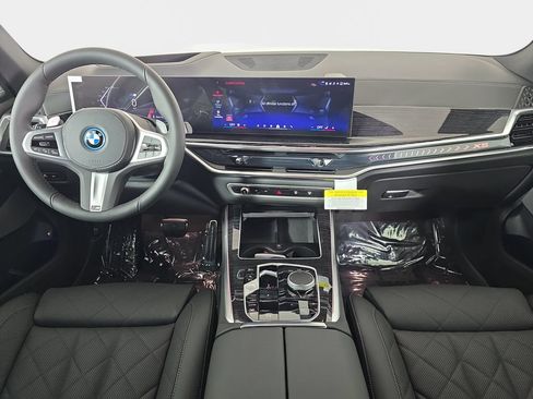 New 2026 BMW X5 xDrive50e w/ M Sport Package AWD/4WD image 12