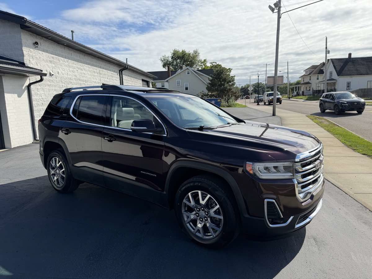 Used 2021 GMC Acadia SLT w/ Premium Package AWD/4WD image 6