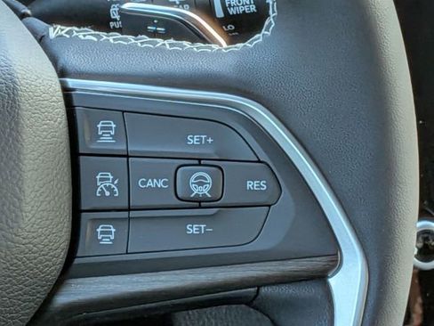 New 2026 Jeep Grand Cherokee Limited AWD/4WD image 20