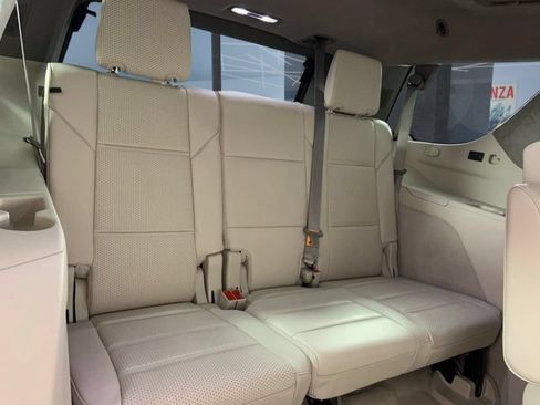 Used 2024 Cadillac Escalade Sport Platinum w/ LPO, ONYX Package AWD/4WD image 15