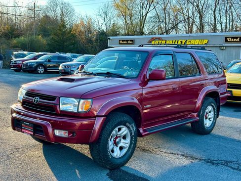 Used 2002 Toyota 4Runner SR5 image 4