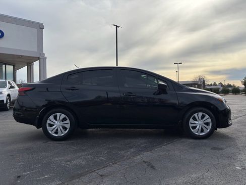Used 2024 Nissan Versa S w/ Electronics Package image 4