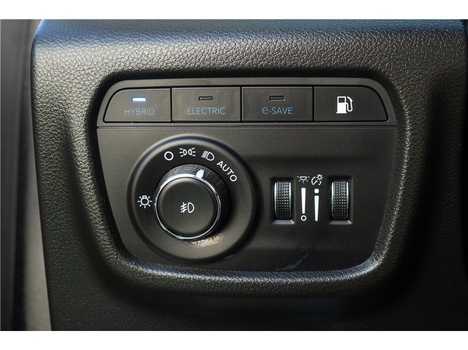 Used 2022 Jeep Grand Cherokee Limited 4xe w/ Luxury Tech Group II AWD/4WD image 4