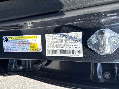 Used 2025 Honda CR-V EX image 37