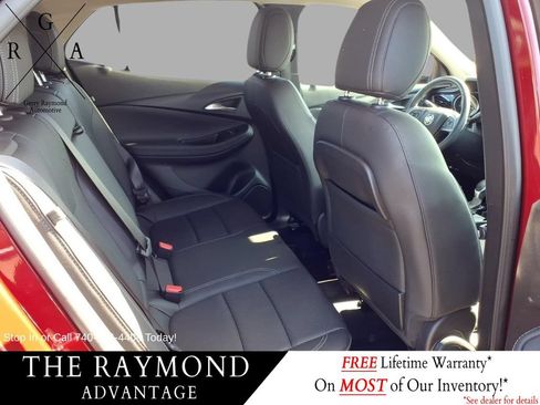 Used 2023 Buick Encore GX Essence w/ Experience Buick Package AWD/4WD image 11