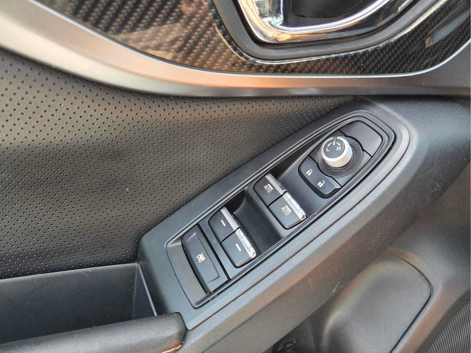 Used 2018 Subaru Crosstrek 2.0i Limited AWD/4WD image 23