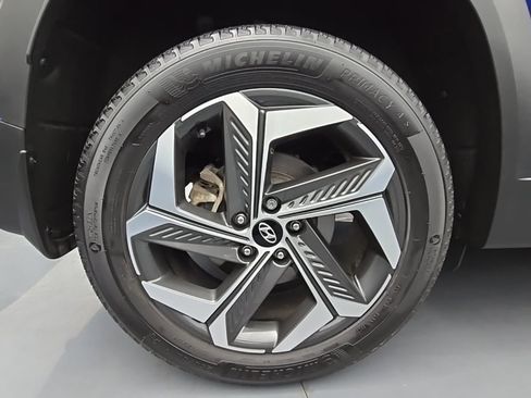 Used 2024 Hyundai Tucson Limited image 12