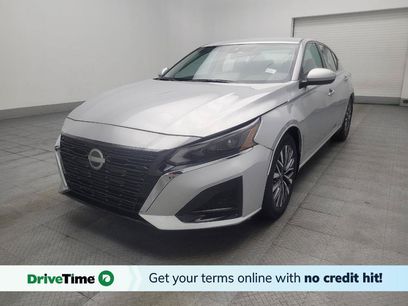 Used 2023 Nissan Altima 2.5 SV