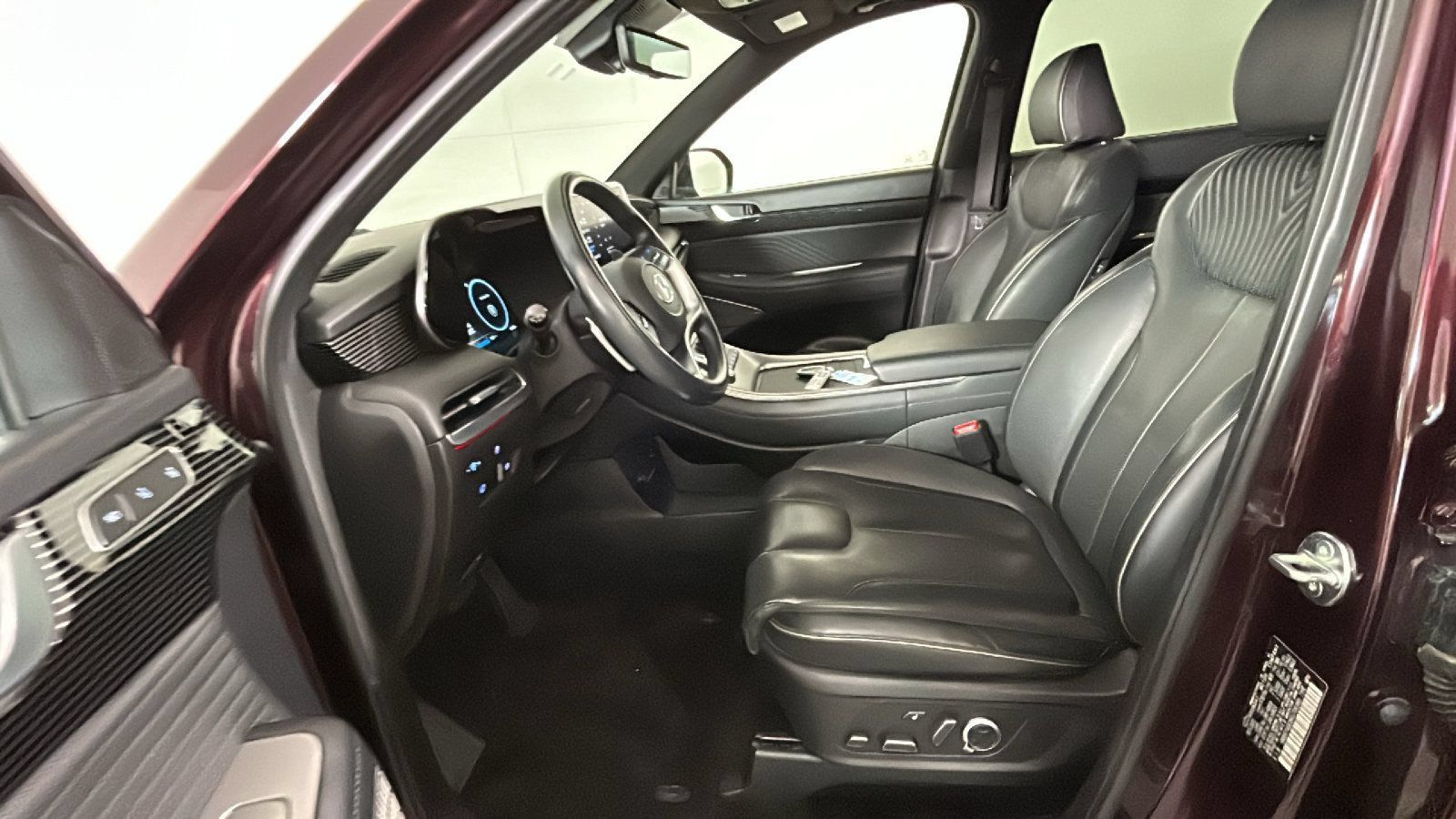 Used 2024 Hyundai Palisade Calligraphy FWD image 13