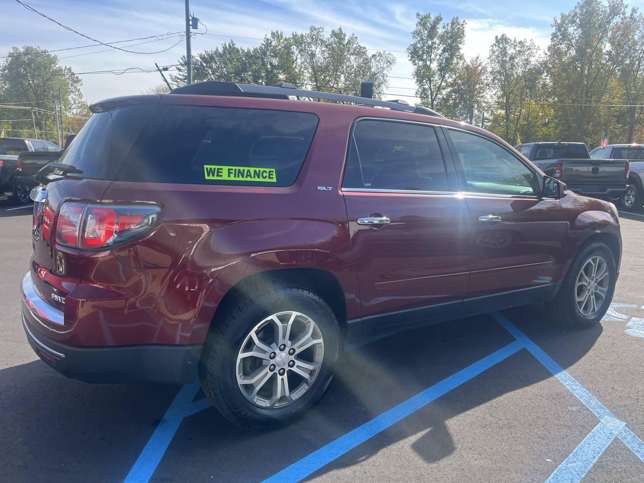 Used 2015 GMC Acadia SLT AWD/4WD image 5