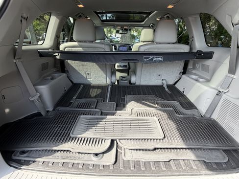 Used 2016 Toyota Highlander Limited Platinum AWD/4WD image 48
