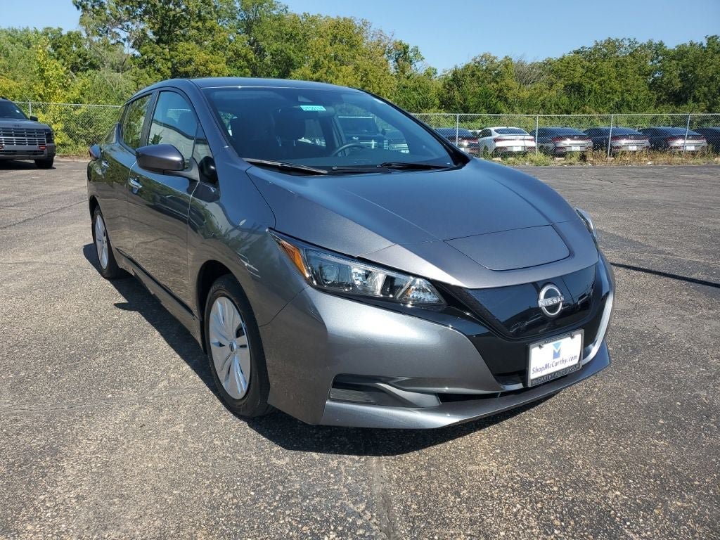 Used 2025 Nissan Leaf S FWD image 5