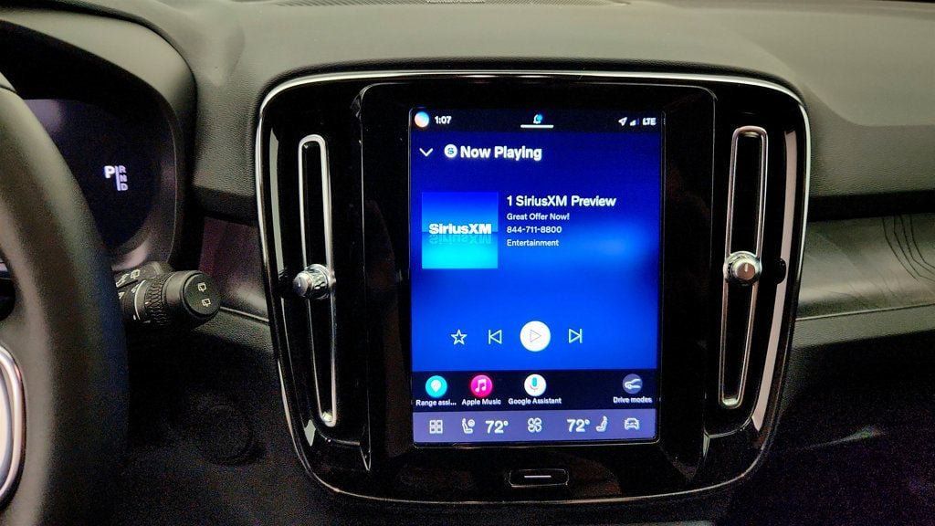Used 2023 Volvo XC40 Recharge Ultimate AWD/4WD image 18