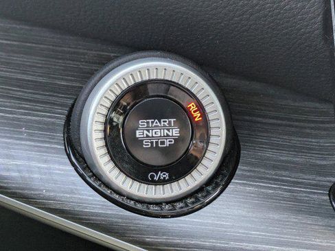 Used 2024 Jeep Wagoneer Series II image 26