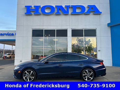 Used 2021 Hyundai Sonata SEL Plus w/ Tech Package image 1