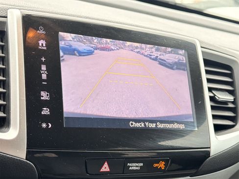 Used 2017 Honda Pilot EX image 20