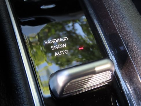 New 2026 Jeep Compass Limited image 11