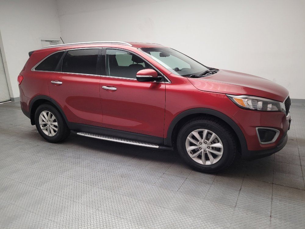 Used 2017 Kia Sorento FWD image 11
