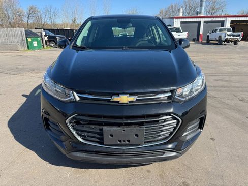 Used 2017 Chevrolet Trax LS FWD image 8