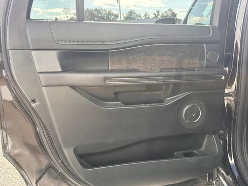 Used 2021 Ford Expedition Max Limited AWD/4WD image 20