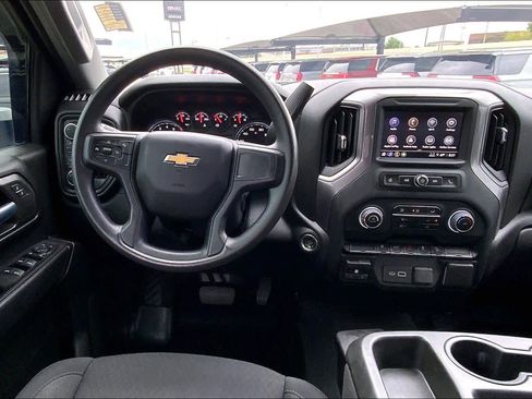 Used 2024 Chevrolet Silverado 2500 Custom w/ Custom Convenience Package AWD/4WD image 6
