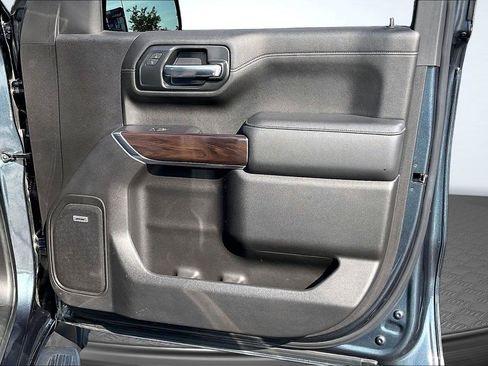 Used 2019 GMC Sierra 1500 SLT w/ SLT Premium Package AWD/4WD image 23