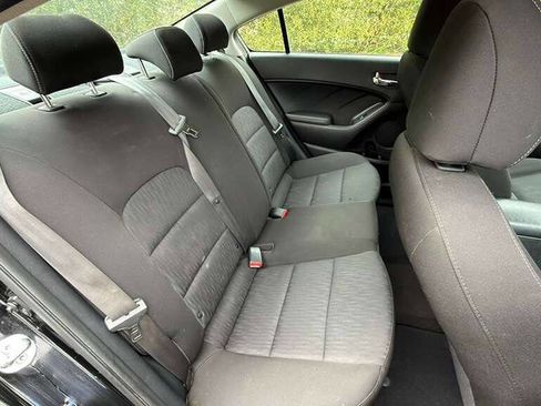 Used 2016 Kia Forte LX FWD image 23