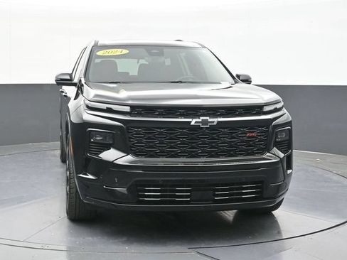 Used 2024 Chevrolet Traverse RS w/ LPO, Floor Liner Package AWD/4WD image 20