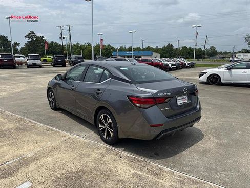 Used 2022 Nissan Sentra SV w/ Trunk Package FWD image 5
