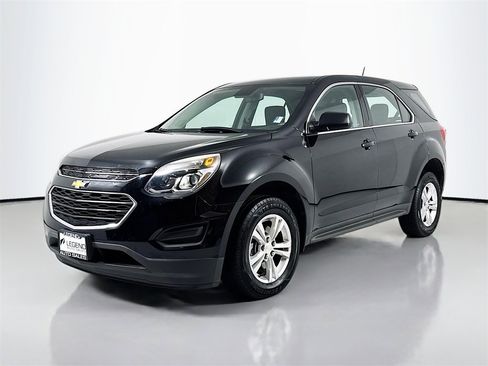 Used 2017 Chevrolet Equinox LS image 1