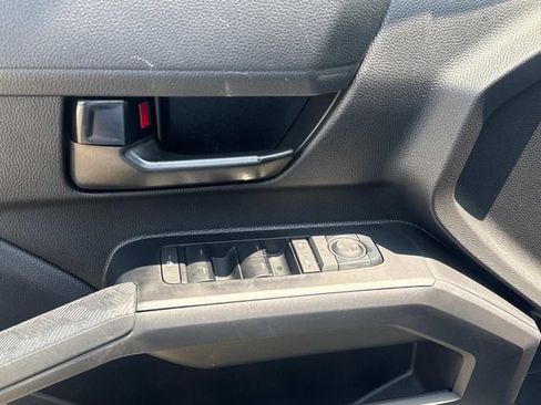 Used 2025 Toyota Tacoma SR5 RWD image 26