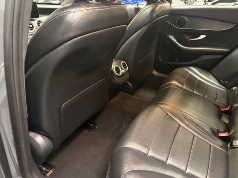 Used 2021 Mercedes-Benz C 300 Sedan image 38