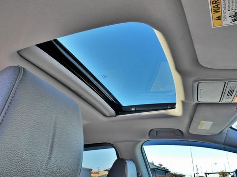 Used 2018 Honda Odyssey EX-L image 13