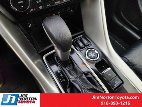 Used 2024 Mitsubishi Eclipse Cross SEL AWD/4WD image 22