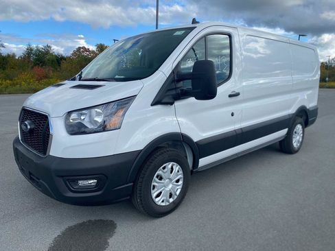 New 2025 Ford Transit 150 Low Roof w/ Exterior Upgrade Package RWD image 5