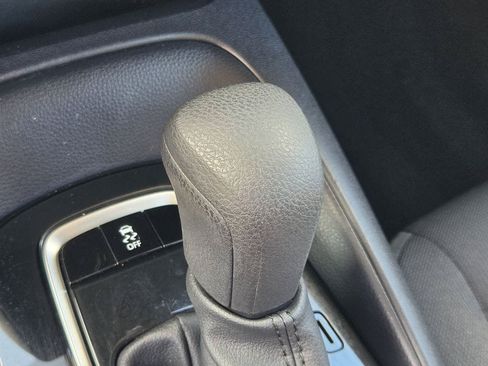 Used 2026 Toyota Corolla LE FWD image 21