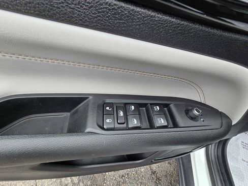 Used 2023 Jeep Compass Limited AWD/4WD image 18