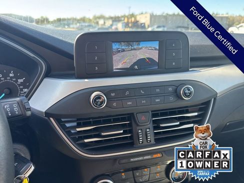 Certified 2022 Ford Escape S image 20